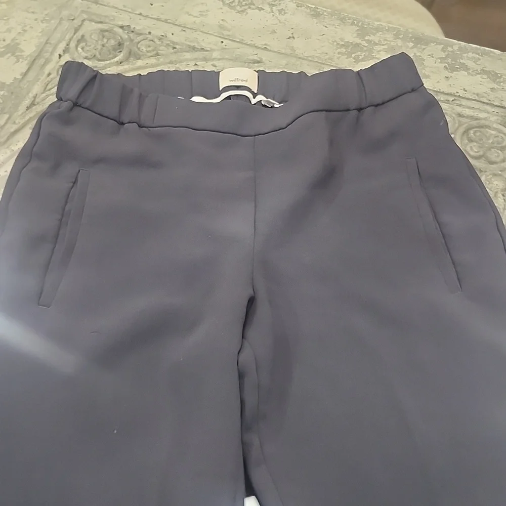 Aritzia Wilfred Darontal Gray Crepe Pull On Gray Trousers 6 - Picture 5 of 11